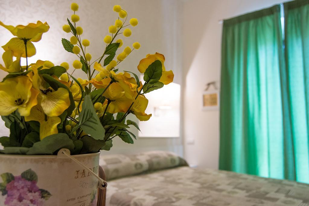 Il Giglio Verde Porto Sant'Elpidio Bilik gambar